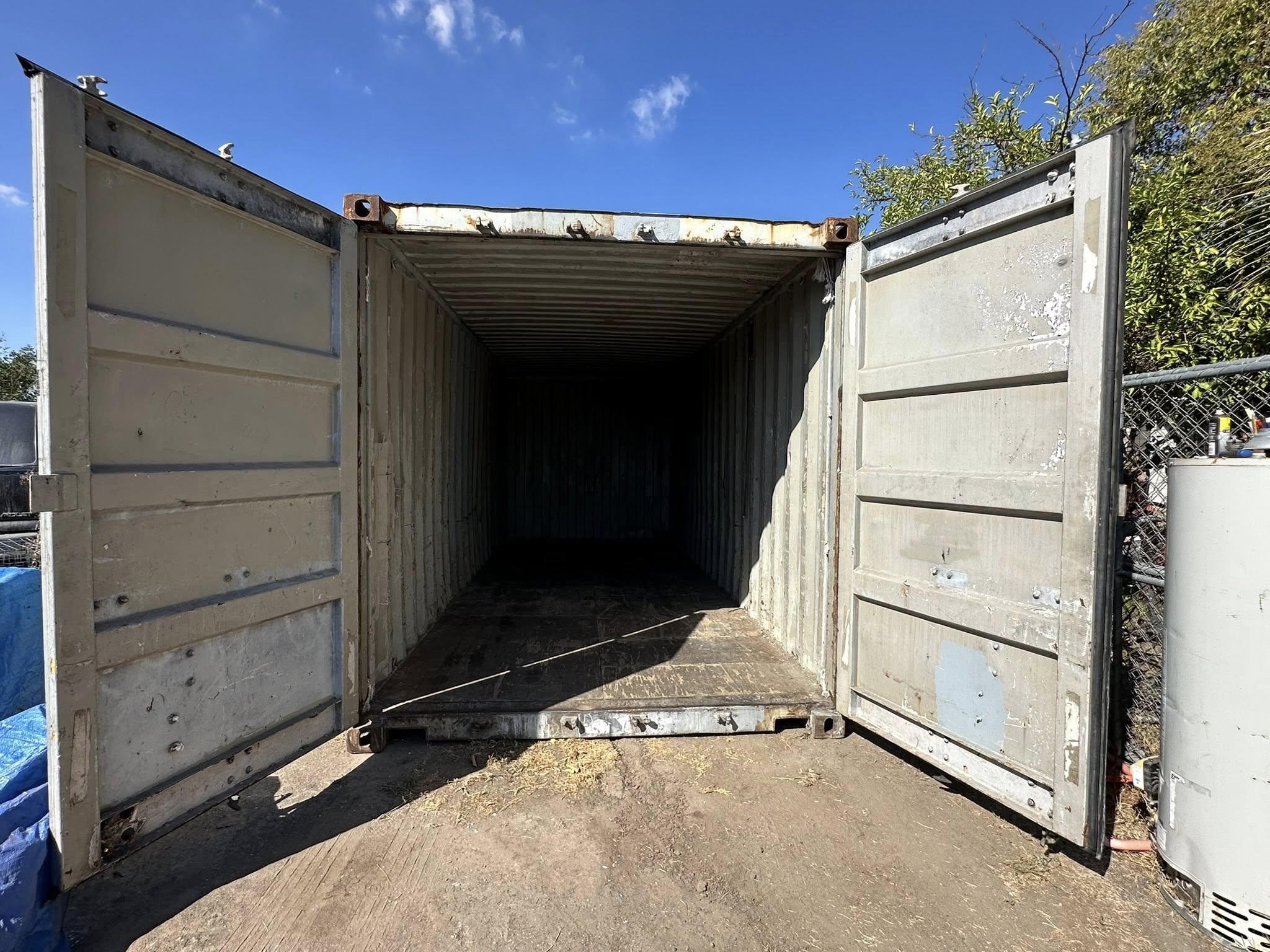 584762938_1273476214799024_577943340170461112_n